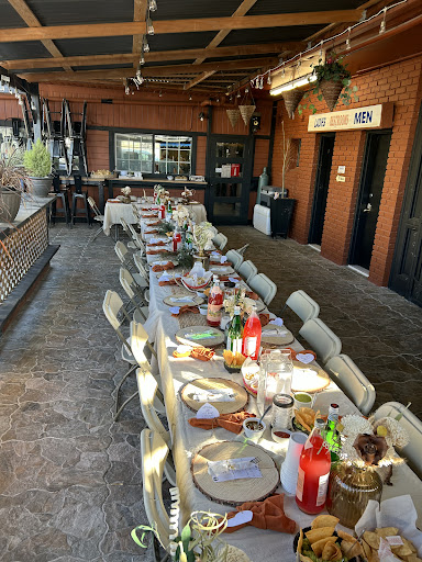 El Lugarcito Restaurant
